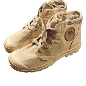 Palladium Pampa Hi Boots Womens Size 7.5 Beige Canvas Lace Up Lug Sole